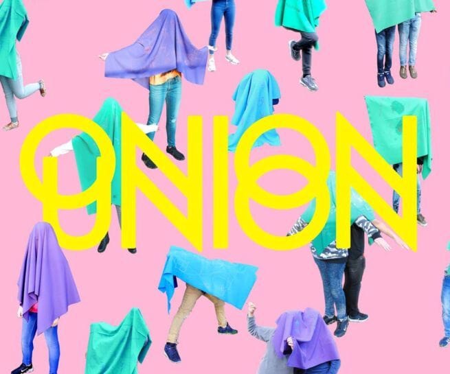 Exposition Onion/Union: Crafting teenage identities